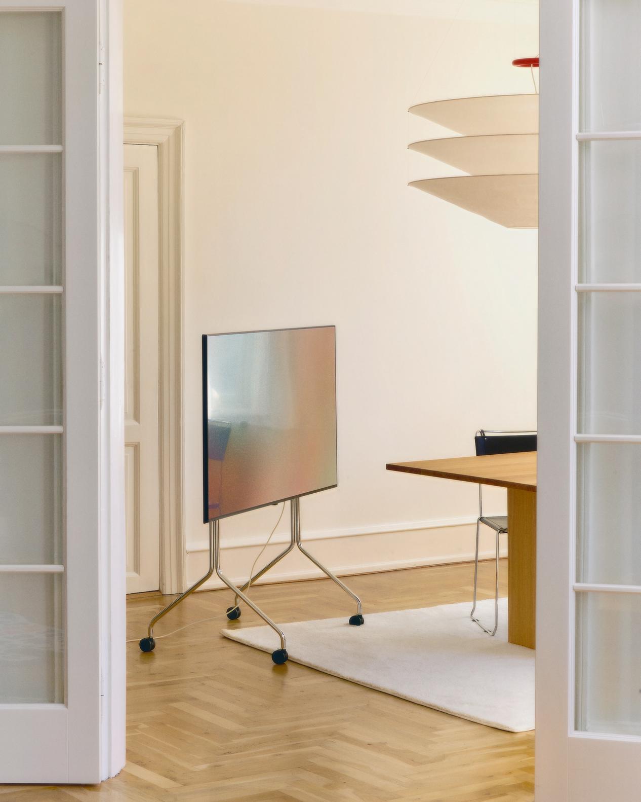 Pedestal Moon Rollin tall tv-standaard