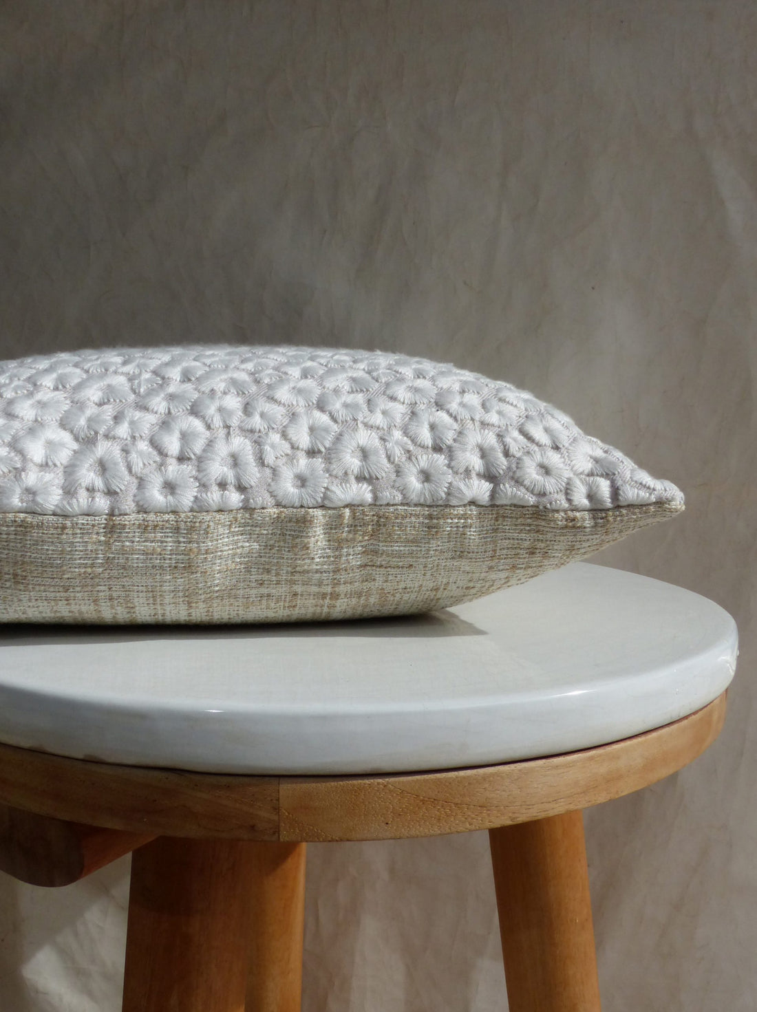 Karin Sajo stof Apténia KS 137 - Crème