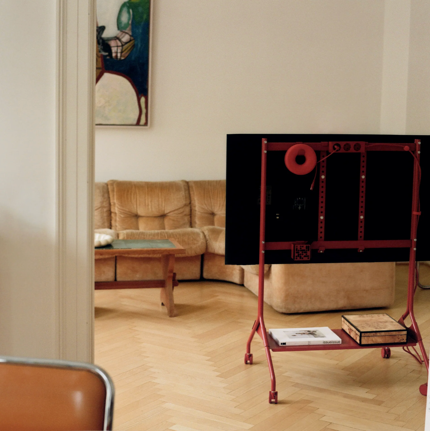 Pedestal Moon Rollin tall tv-standaard