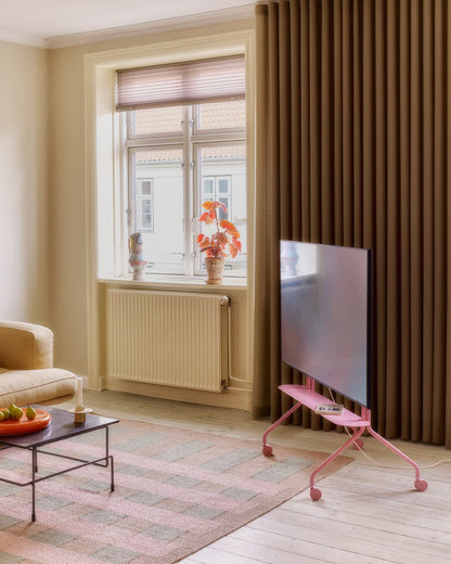 Pedestal Moon Rolling TV-standaard Bubble Gum sfeerbeeld 