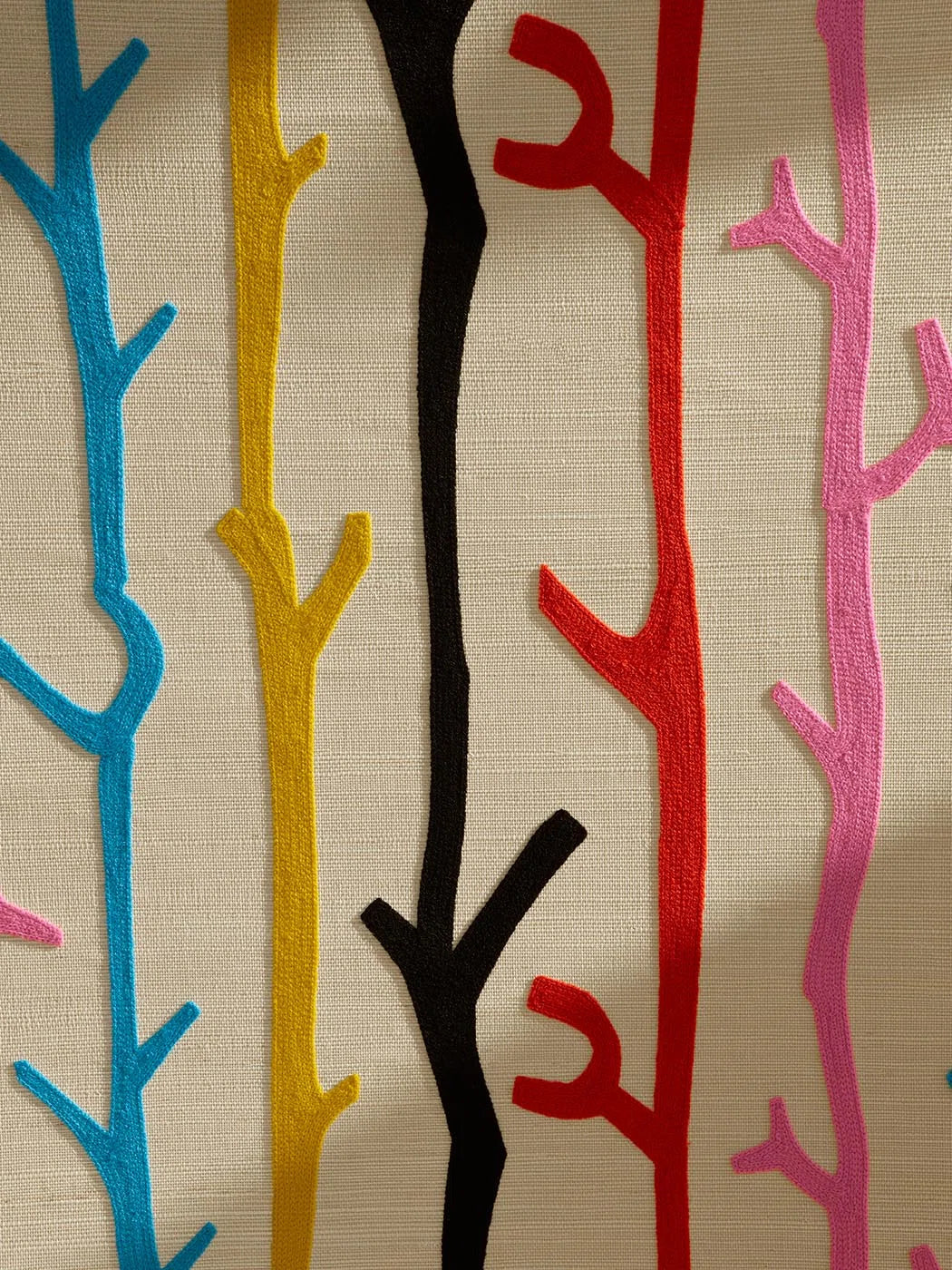 Pierre Frey behang Before Spring Multicolore FP208001