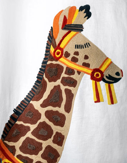 Pierre Frey stof La Girafe du Carrousel Multicolore F4071001