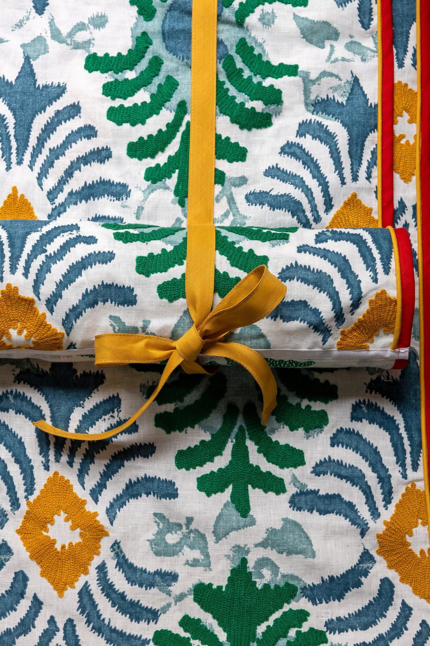 Pierre Frey stof Youth Orangerie F4130001