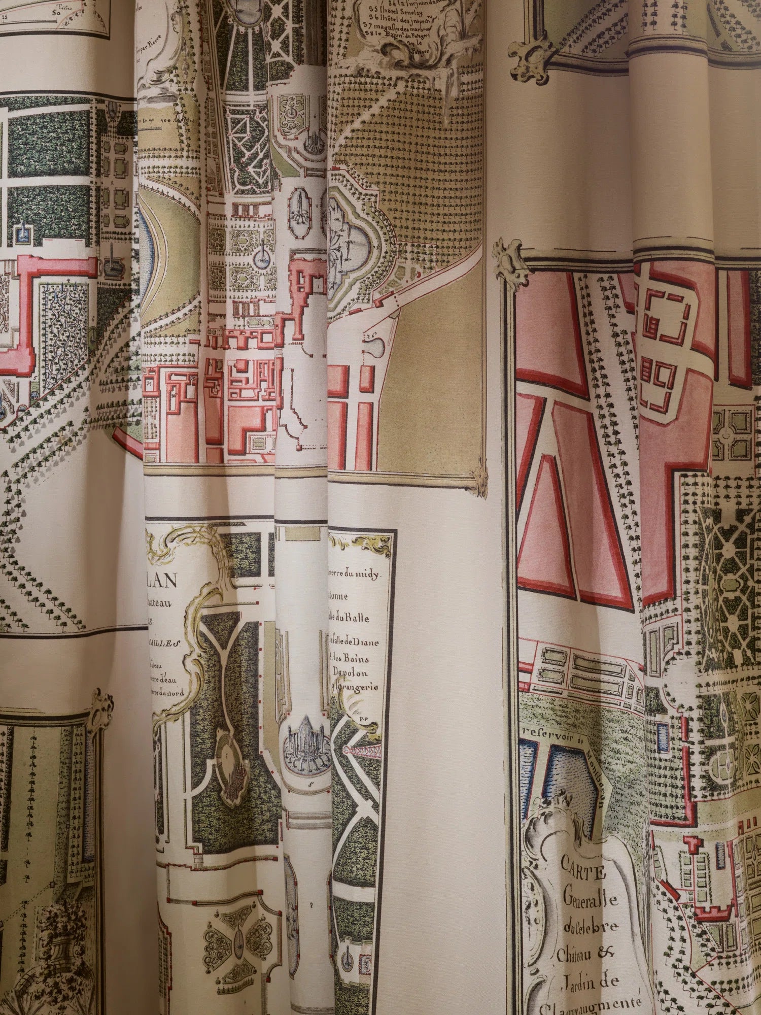 Pierre Frey stof Les Jardins De Versailles F4094001 - Original gordijn