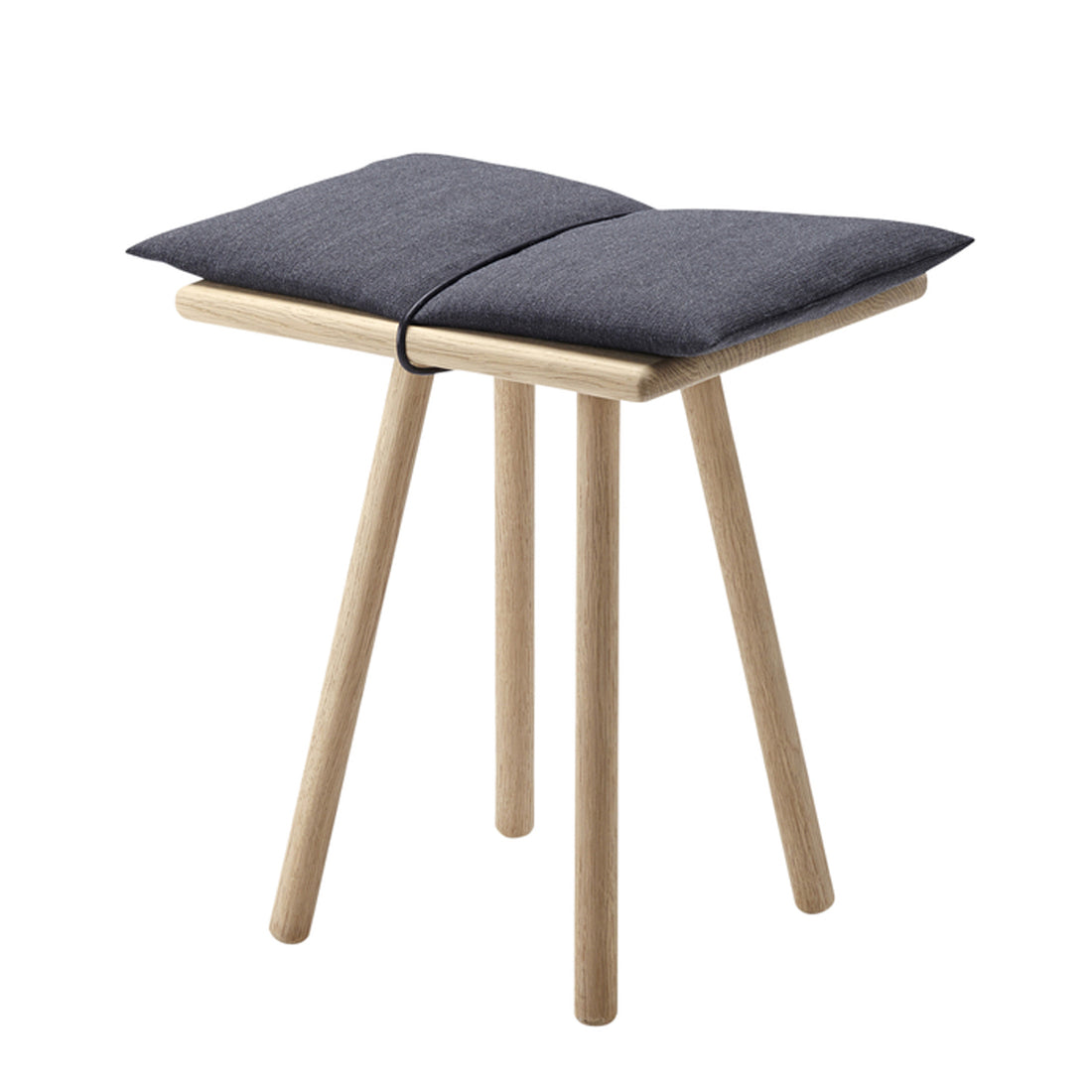 Skagerak by Fritz Hansen Georg stool