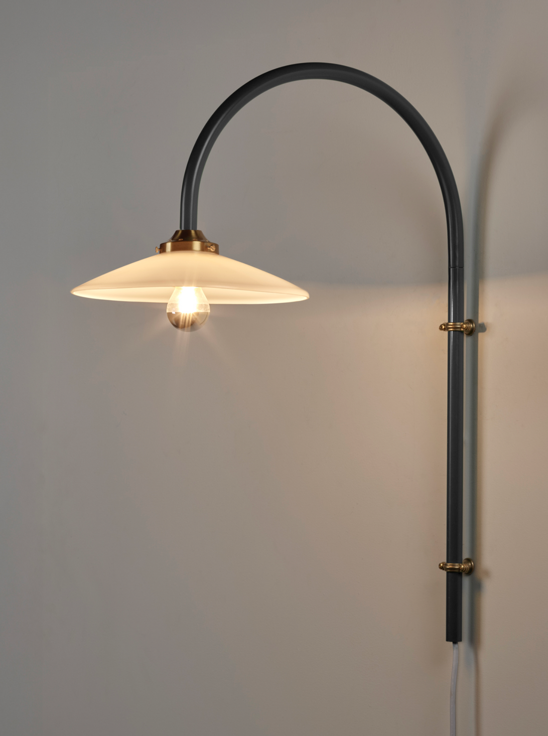 Valerie Objects Hanging Lamp no.2 Mini wandlamp