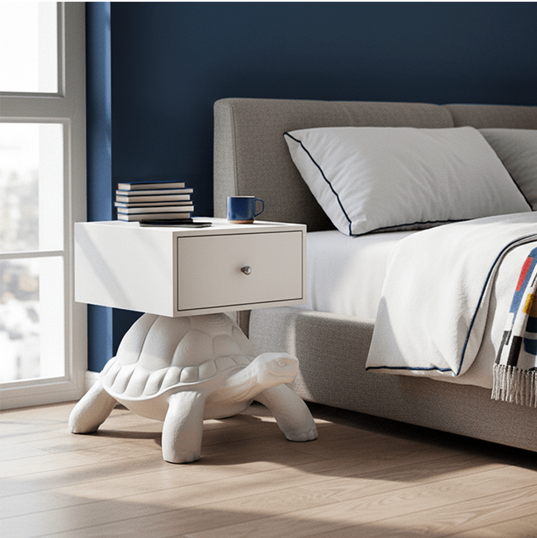 Qeeboo Turtle Carry Bed Table