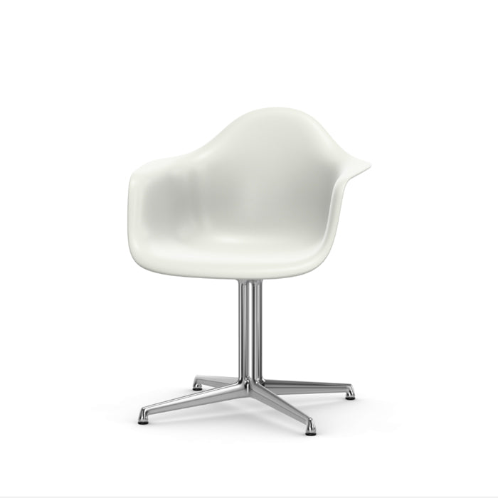 Vitra Eames plastic armchair RE DAL