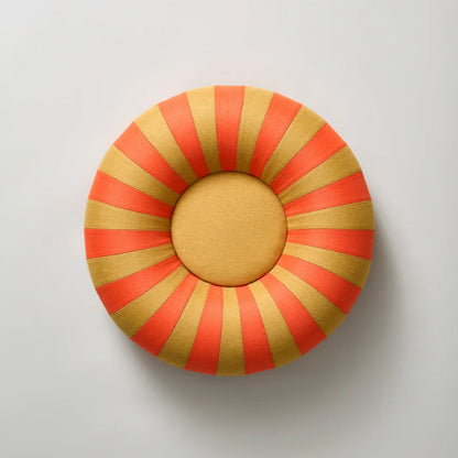 Studio About Float Small