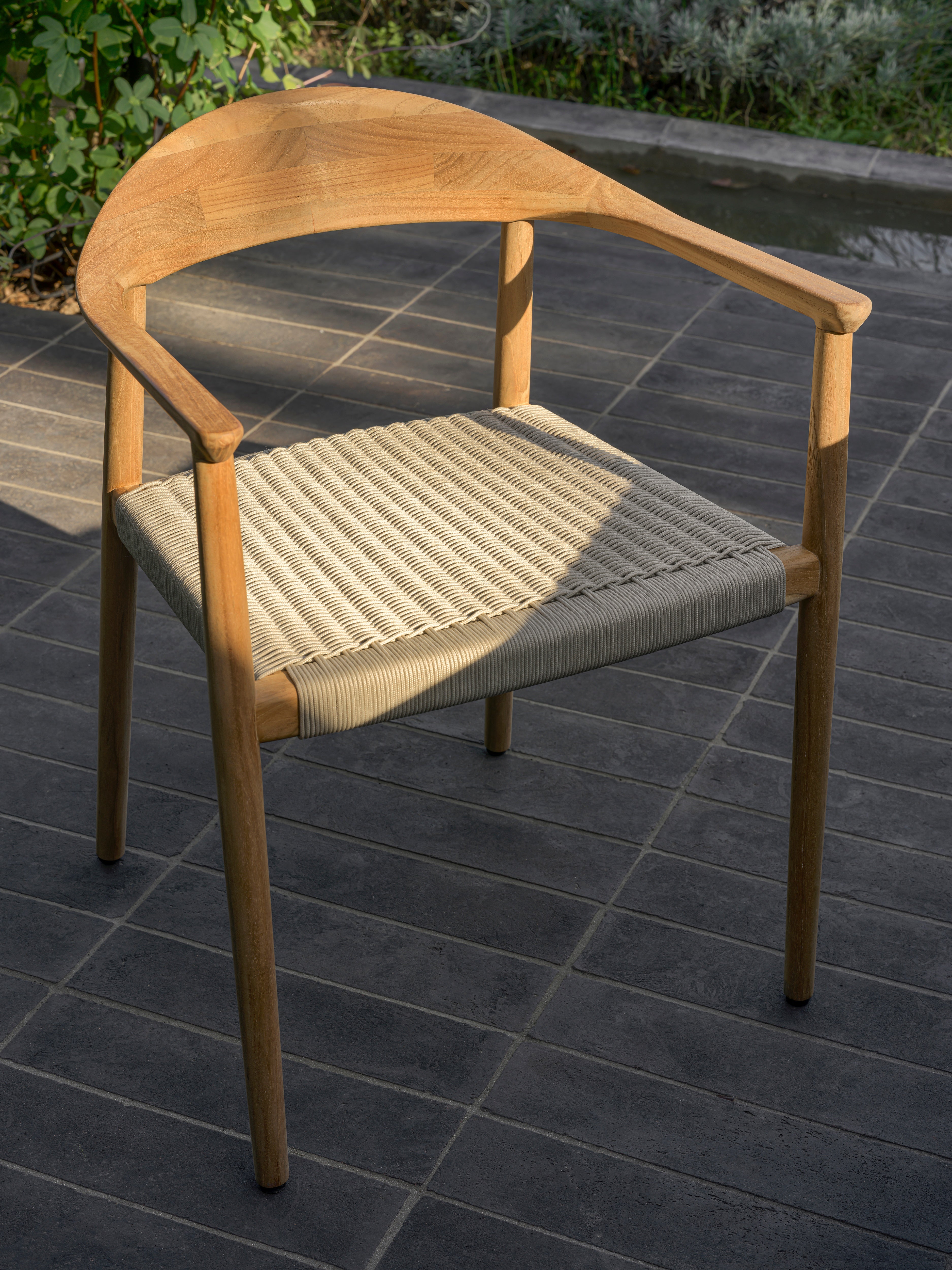 Fika dining chair