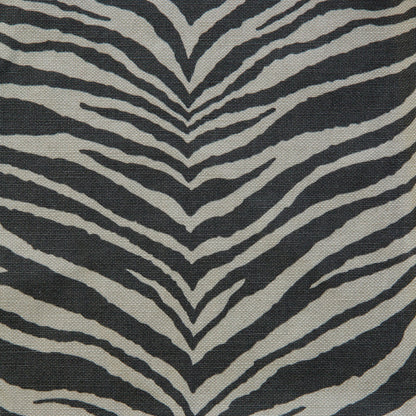 Lauritzon stof Wildlife 1 Musta zebra-print bekledingsstof