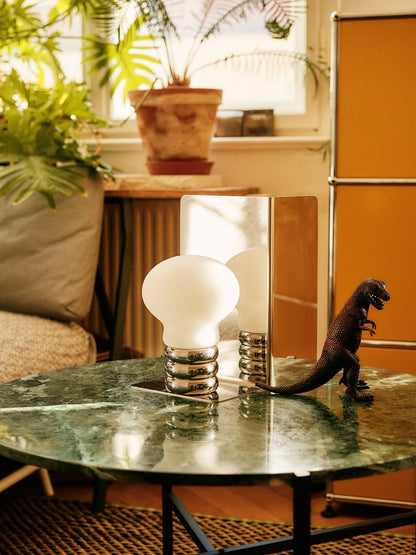 Ingo Maurer b.bulb tafellamp