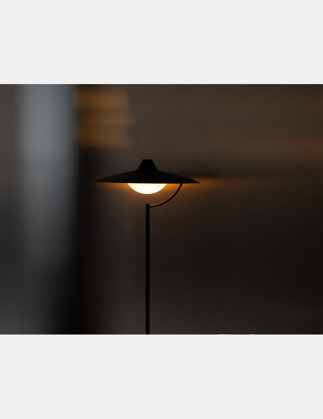 DCW éditions Biny vloerlamp