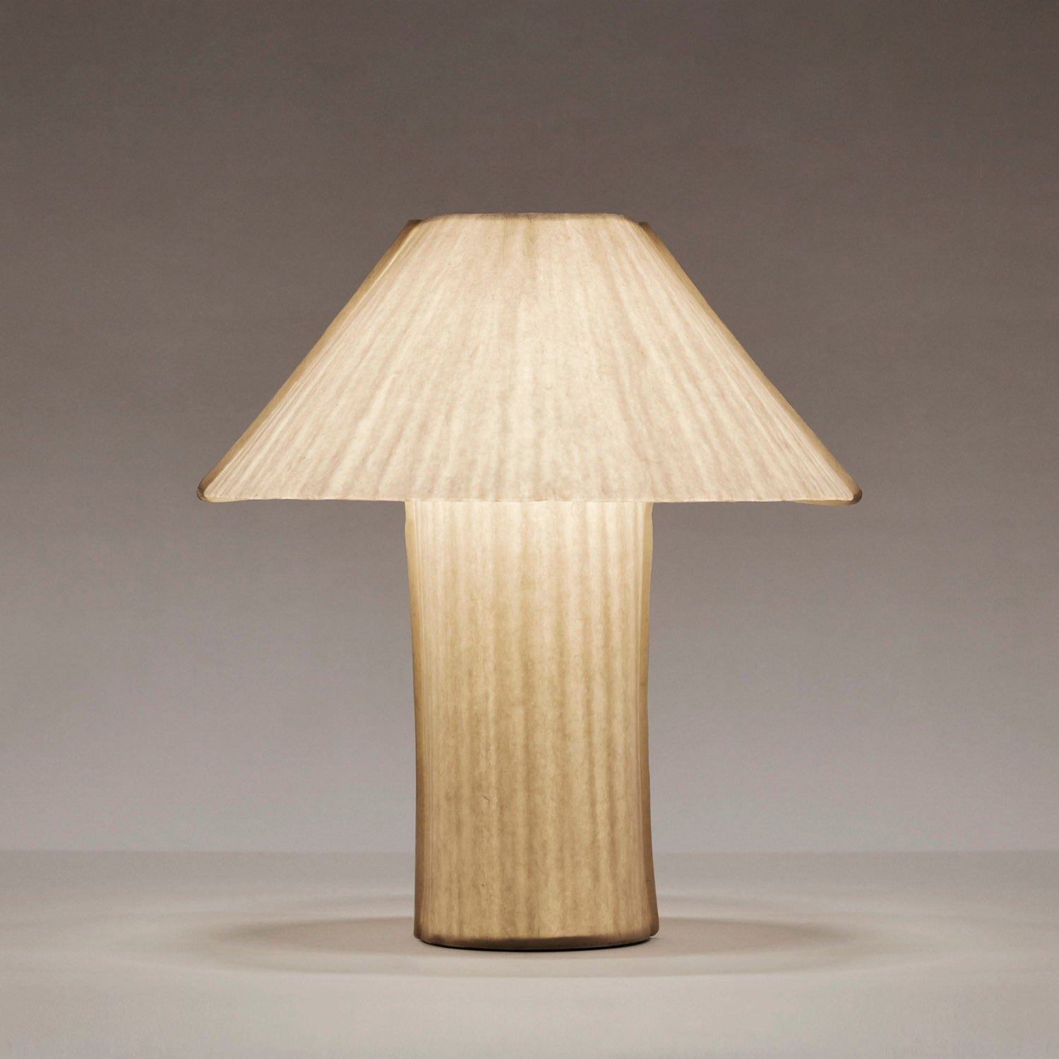 Dusty Deco Paper Table Lamp zijkant