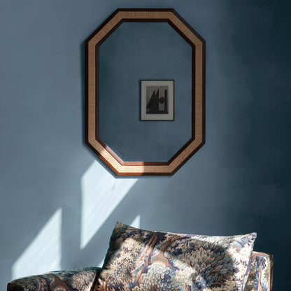 Dusty Deco Rattan Mirror Small in interieur