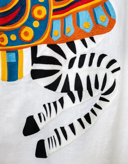 Pierre Frey stof La Zebra du Carrousel Multicolore F4069001 close up 
