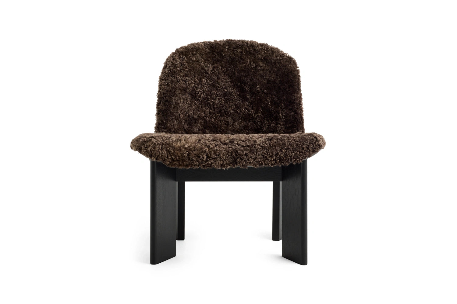HAY Chisel 85 Lounge Chair zwart gelakt eiken schapenvacht Espresso zijkant