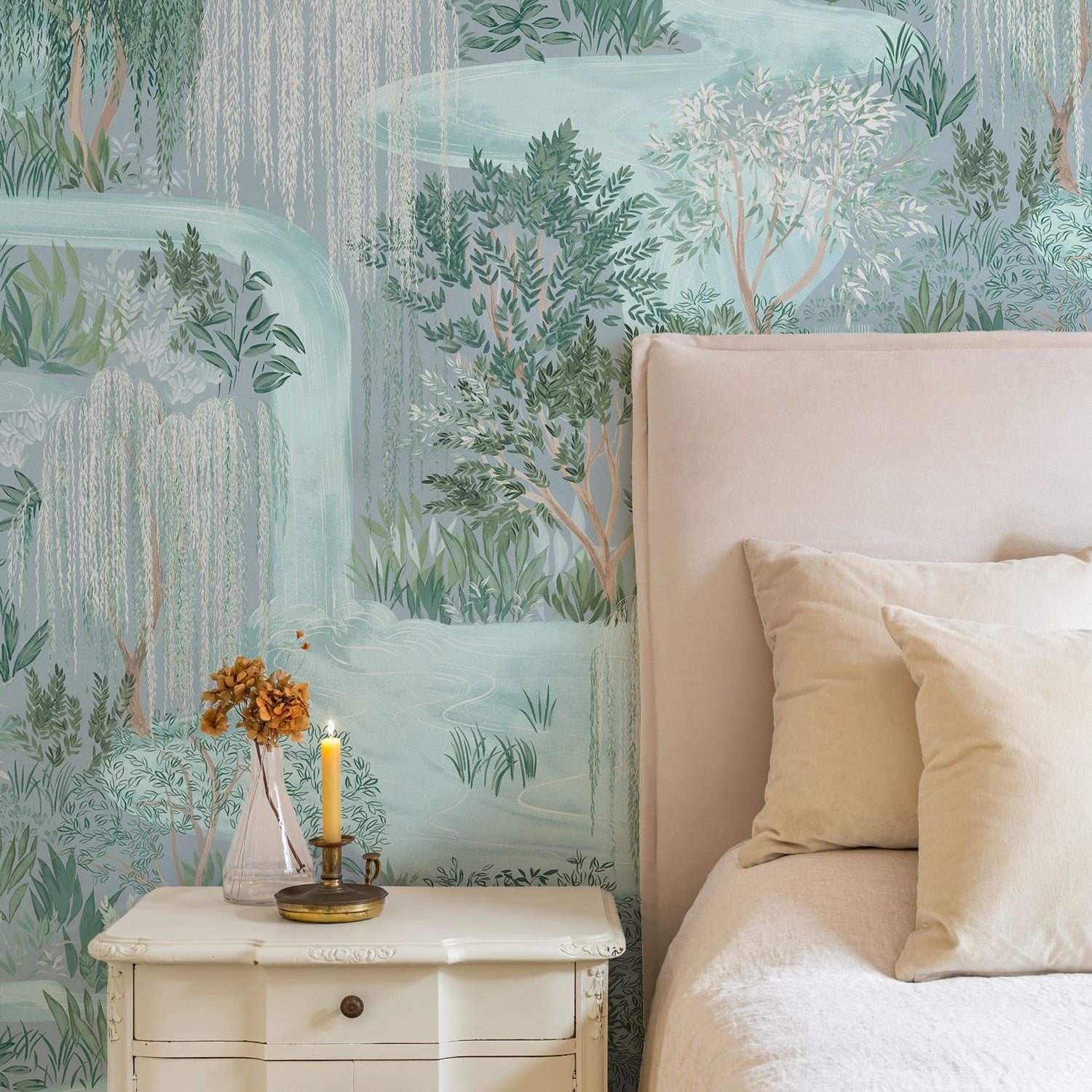 Les Dominotiers Water Garden Pale Blue