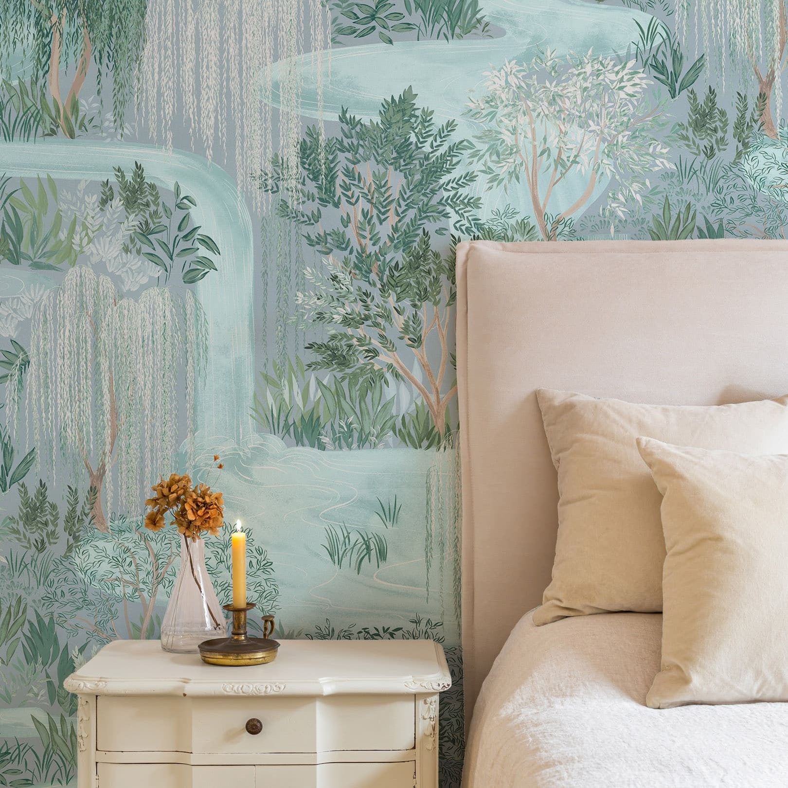 Les Dominotiers Water Garden Pale Blue