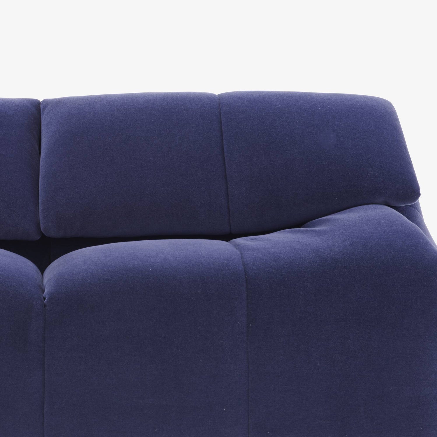 Ligne Roset Plumy Medium bank voorkant