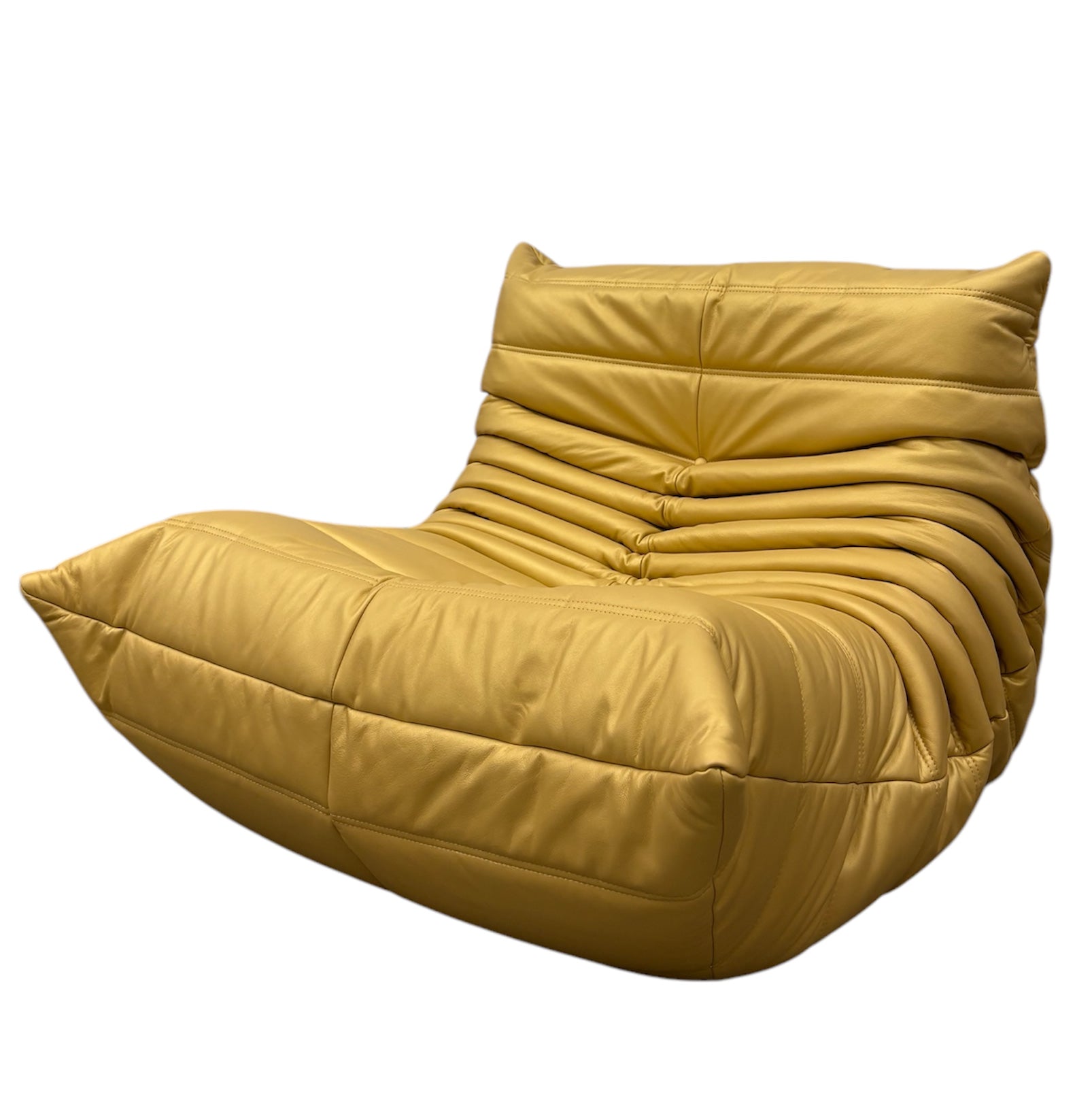 Ligne Roset togo limited editie goud