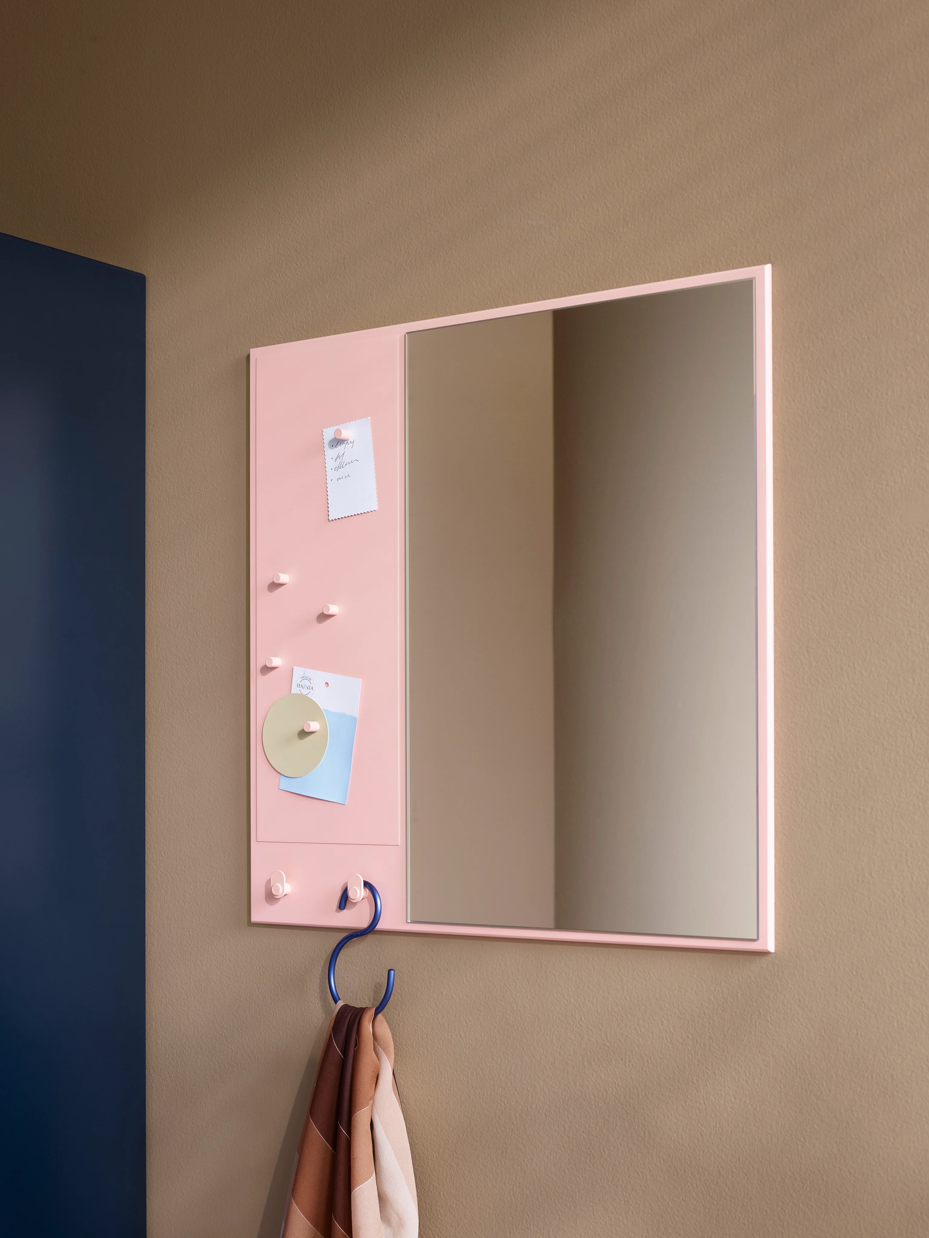 Montana Memo spiegel met prikbord