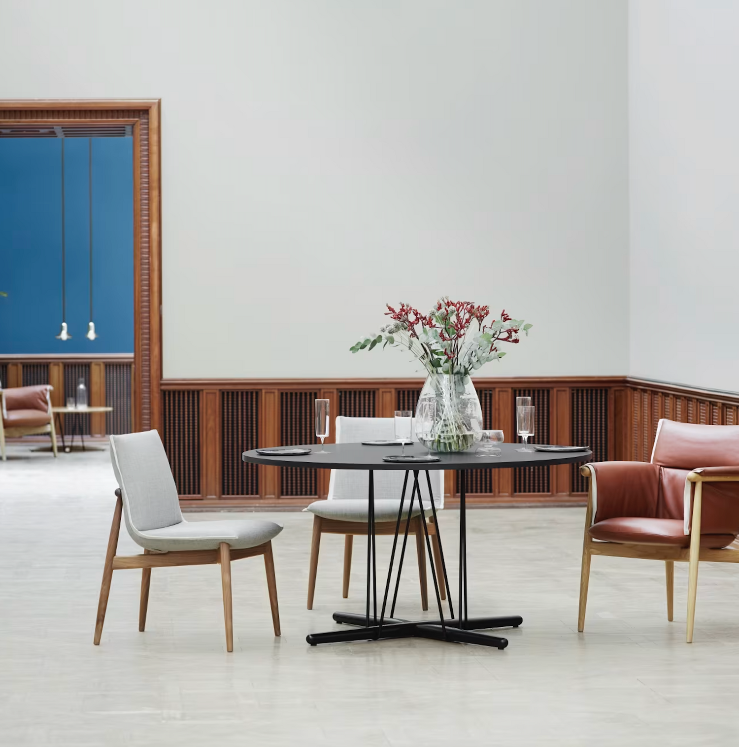 Carl Hansen &amp; Son E020 Embrace tafel