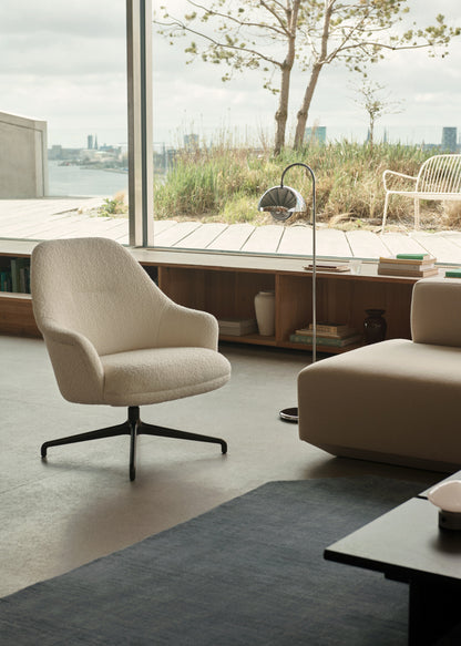 &amp;Tradition Rely HW139 lounge chair