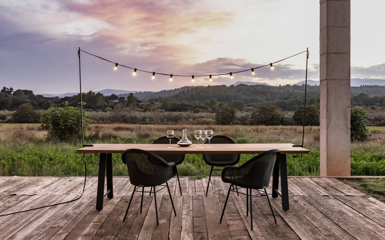 Vincent Sheppard Matteo dining table outdoor