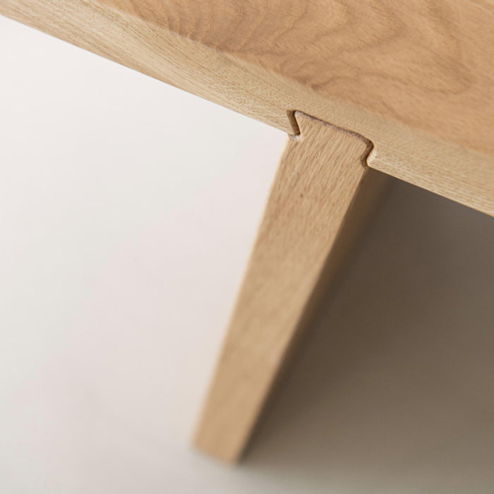 Functionals Dovetail bench detail