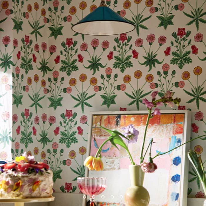 Morris and Co behang Daisy Strawberry fields 510005